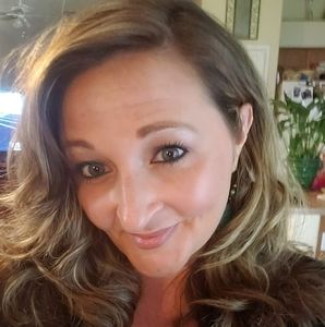 Meet your Posher, Sarah cluff